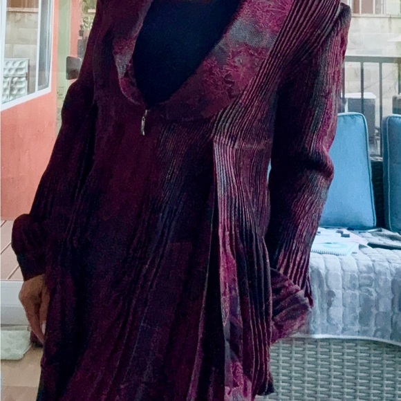 Regal Burgundy Blazer by Lindi - Picture 12 of 16